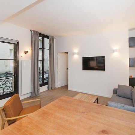 Pick A Flat'S Apartment In Le Marais - Rue Sainte Croix De La Bretonnerie Париж Екстериор снимка