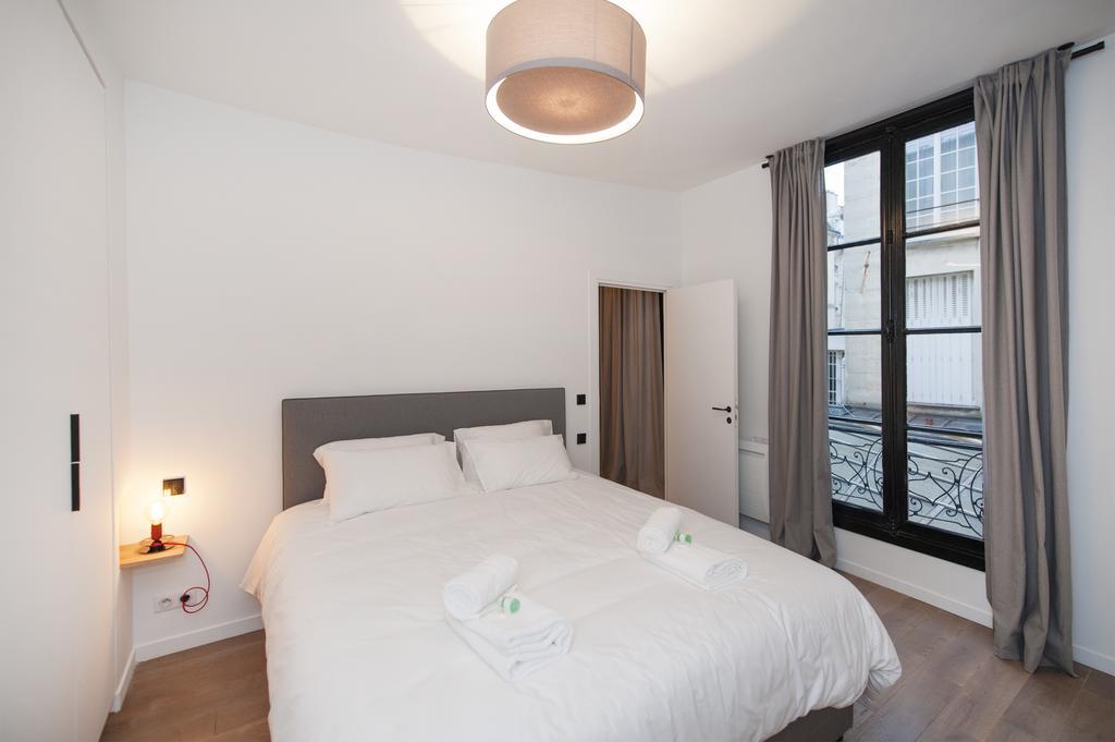 Pick A Flat'S Apartment In Le Marais - Rue Sainte Croix De La Bretonnerie Париж Екстериор снимка